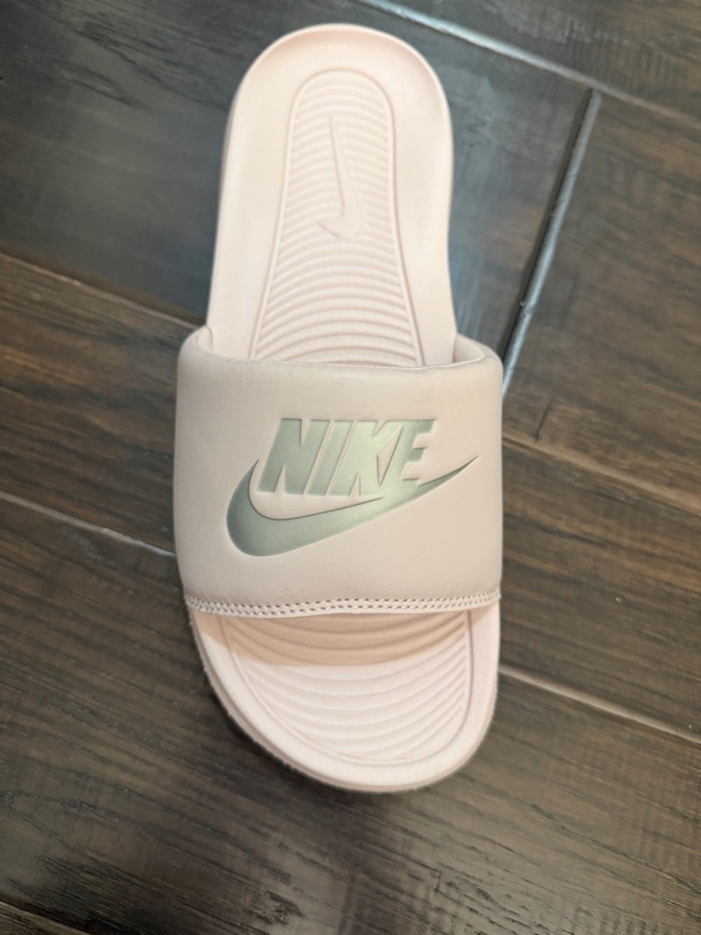 Nike Women's Slide Sandal ONE SHOE ONLY NOT A PAIR Right Side Shoe Amputee